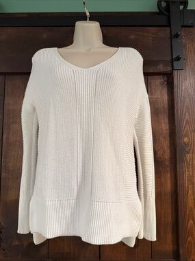 Rachel Zoe Cream V-Neck Textured Knit Sweater